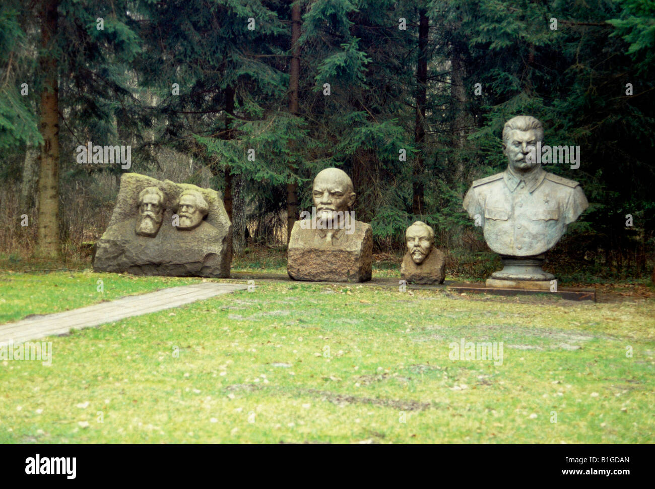 Des statues de Lénine, Staline et al, Grutas Park, Druskininkai, Lituanie Banque D'Images