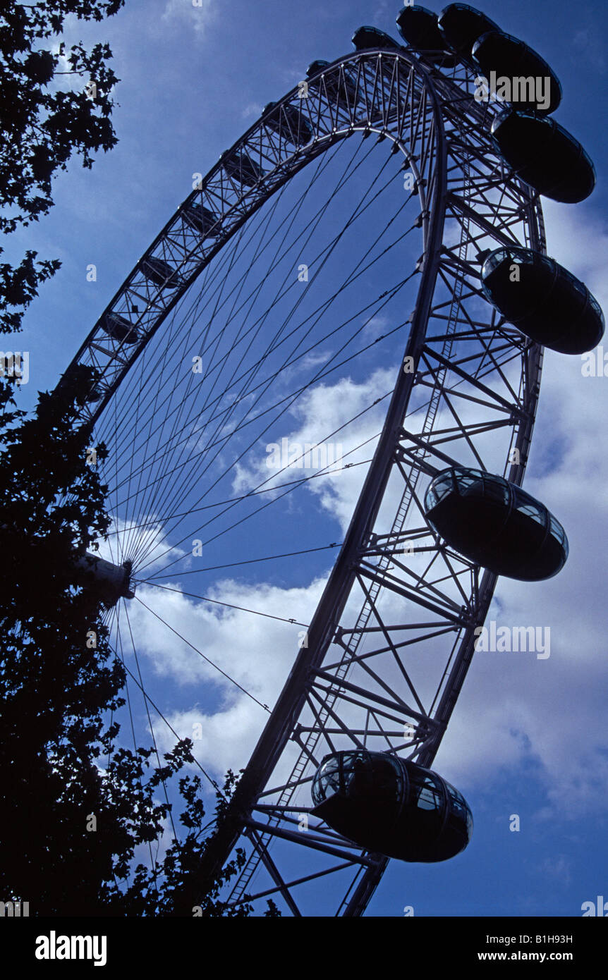 Silhouette de l'Oeil de Londres, Angleterre, RU Banque D'Images