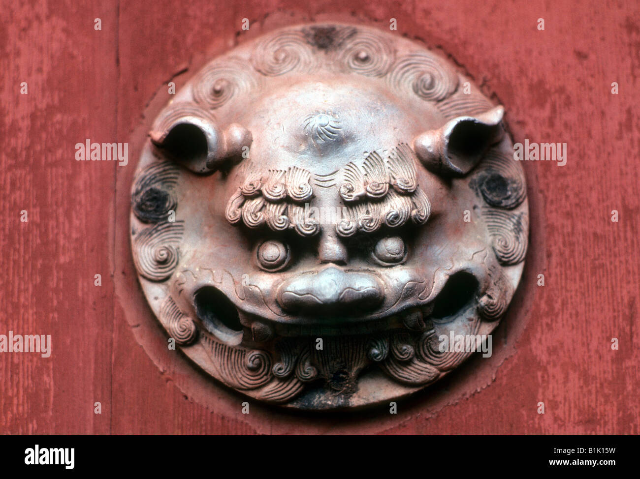 Closeup détail d'un temple Sofukuji à Lions Head à Nagasaki, Japon Banque D'Images