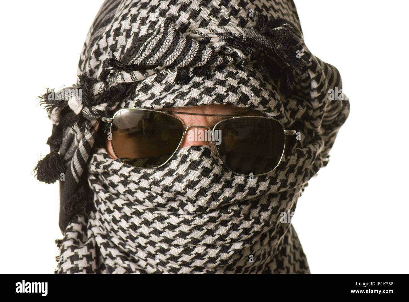 Le port du foulard shemagh terroristes et lunettes Banque D'Images