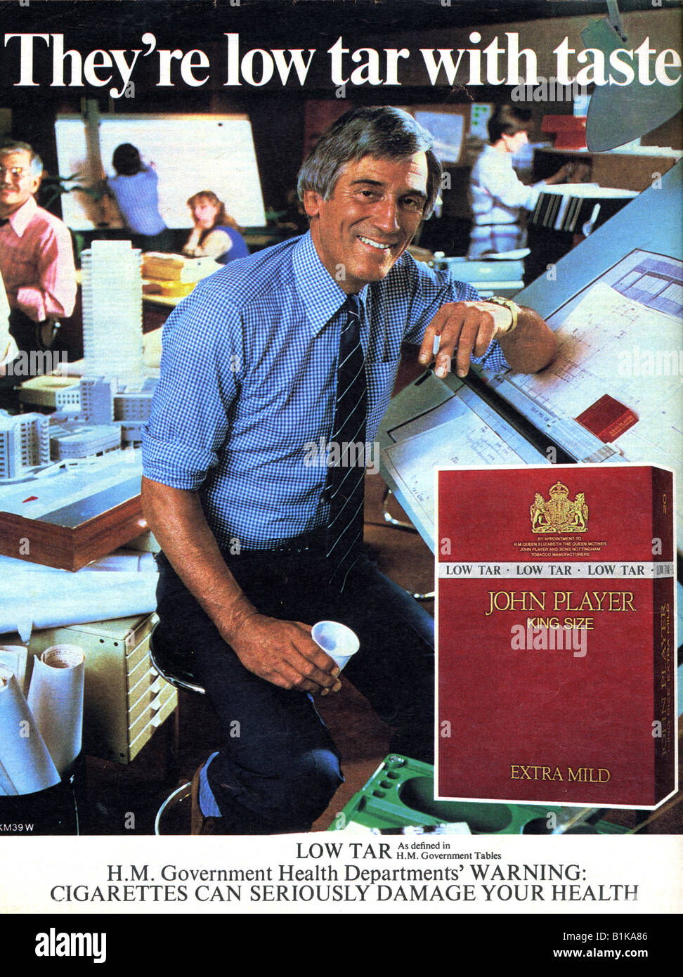 1980 Publicité pour John Player lit King Size Extra douce à faible teneur en goudron pour un usage éditorial uniquement Banque D'Images