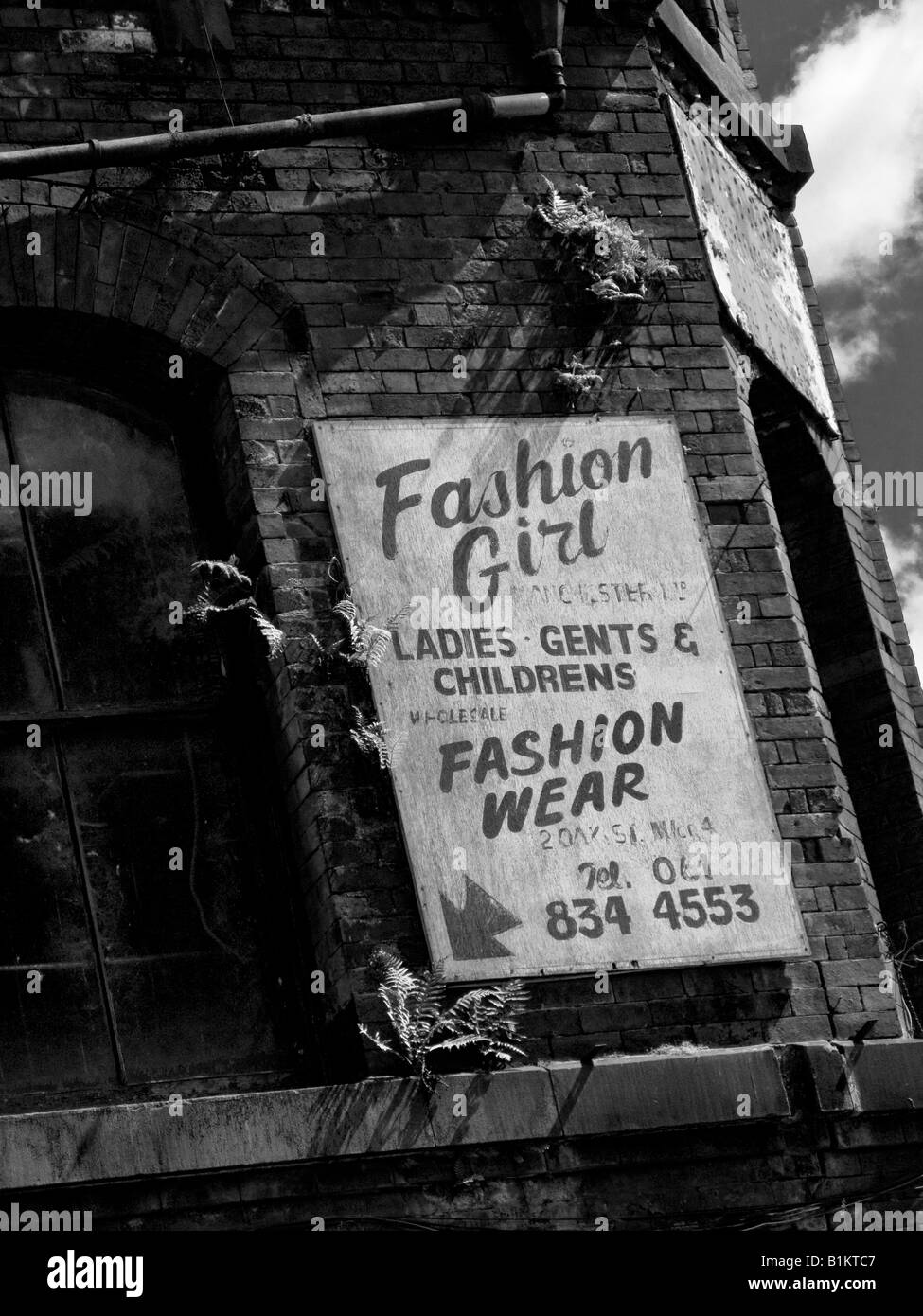 "Old Fashion Fashion Girl' Publicité à Manchester Banque D'Images