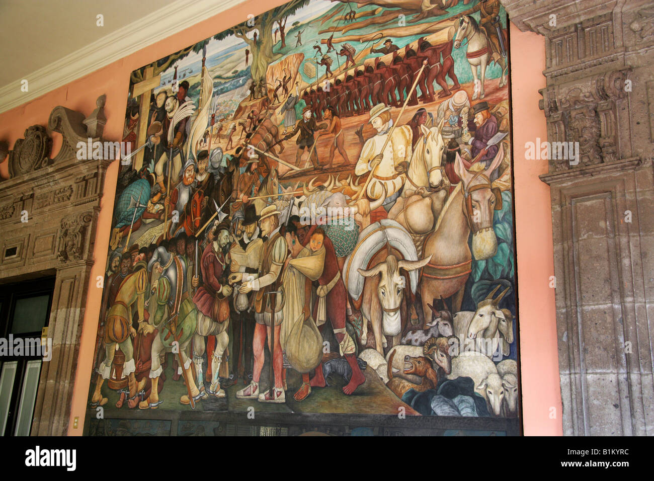 Murale dans le Palais National qui présente la vie en Cœur de Tenochitlan, Place Zocalo, Plaza de la Constitucion, Mexico City Banque D'Images