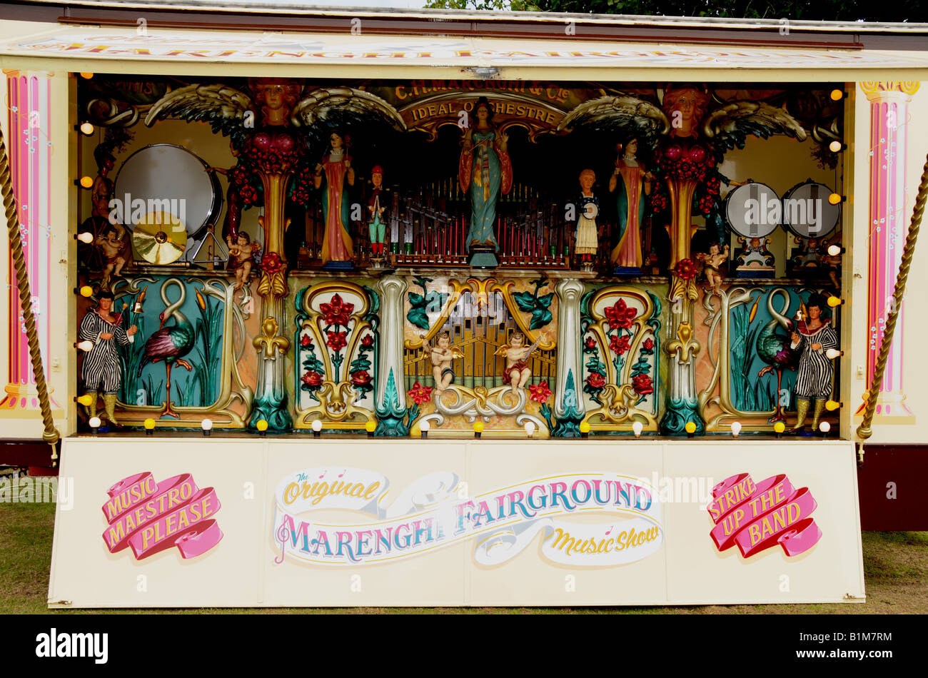 Marenghi Parc d'orgue à l'Punnetts Punnetts ville Fête de village, ville, East Sussex. Banque D'Images