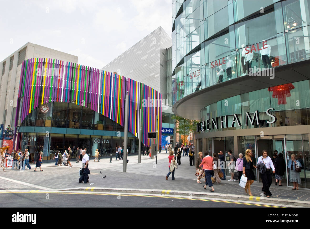 Liverpool One centre commercial donnant sur l'entrée de South John Street. Inauguré officiellement par la Reine le 22 mai 2008. Maintenant un magasin M&S. Banque D'Images