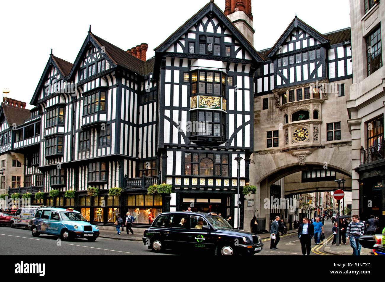 Liberty London West End department store Great Marlborough Street capital ville métropole urbaine Banque D'Images