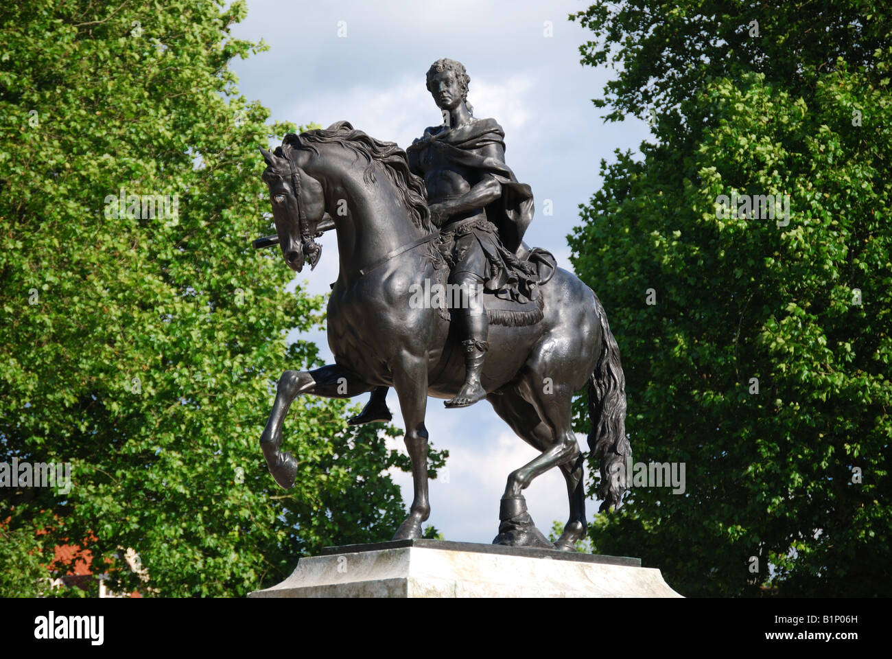 Statue équestre de Guillaume III, Queens Square, Bristol, Angleterre, Royaume-Uni Banque D'Images