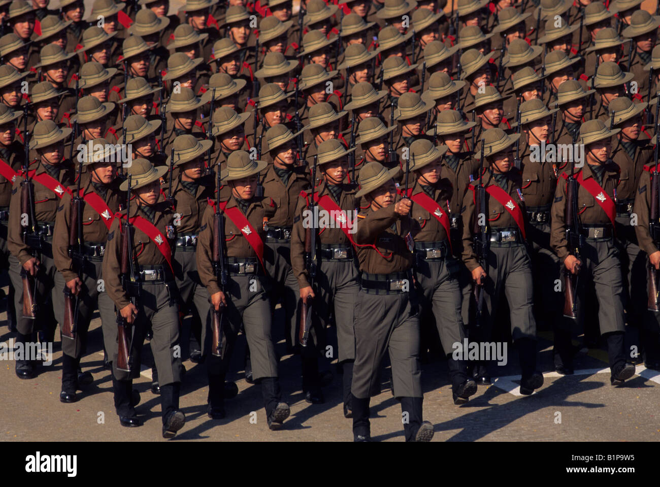 Les troupes de l'armée indienne Régiment Gurkha en mars Inde République Populaire Day Parade à New Delhi Banque D'Images