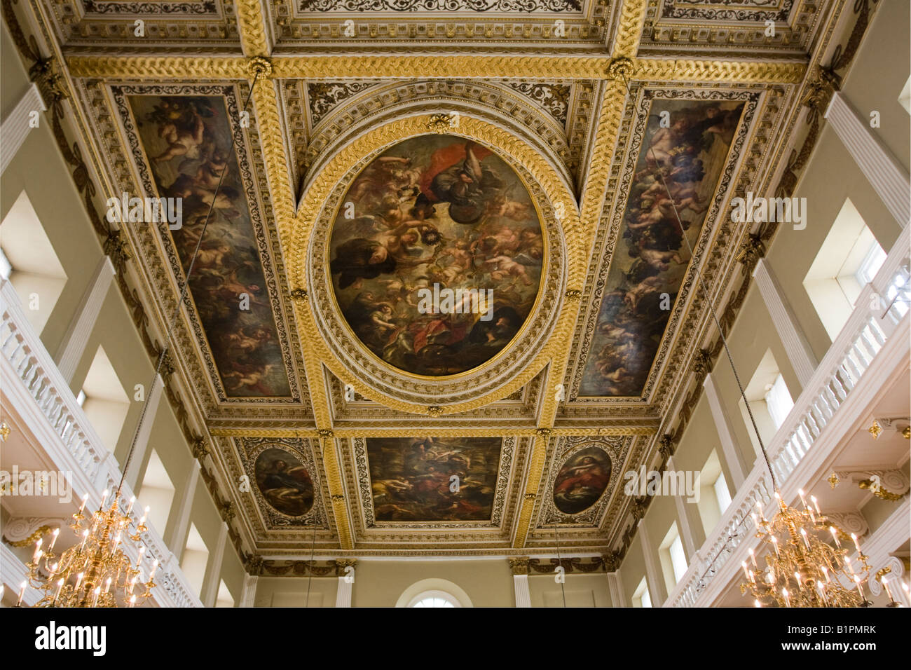 Le plafond peint Banqueting House Whitehall Londres Angleterre.Le seul  plafond in-situ peinture de Pierre Paul Rubens Photo Stock - Alamy