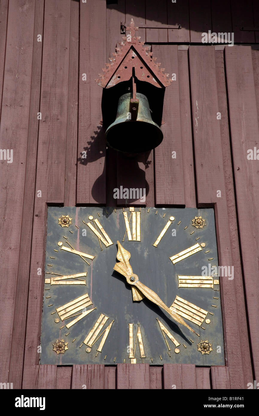 Bell externes et d'église, horloge Broager, sud jutland, Danemark Banque D'Images