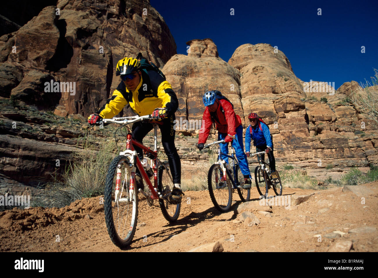 Les vététistes, Moab, Pritchett Canyon, Utah, USA Banque D'Images