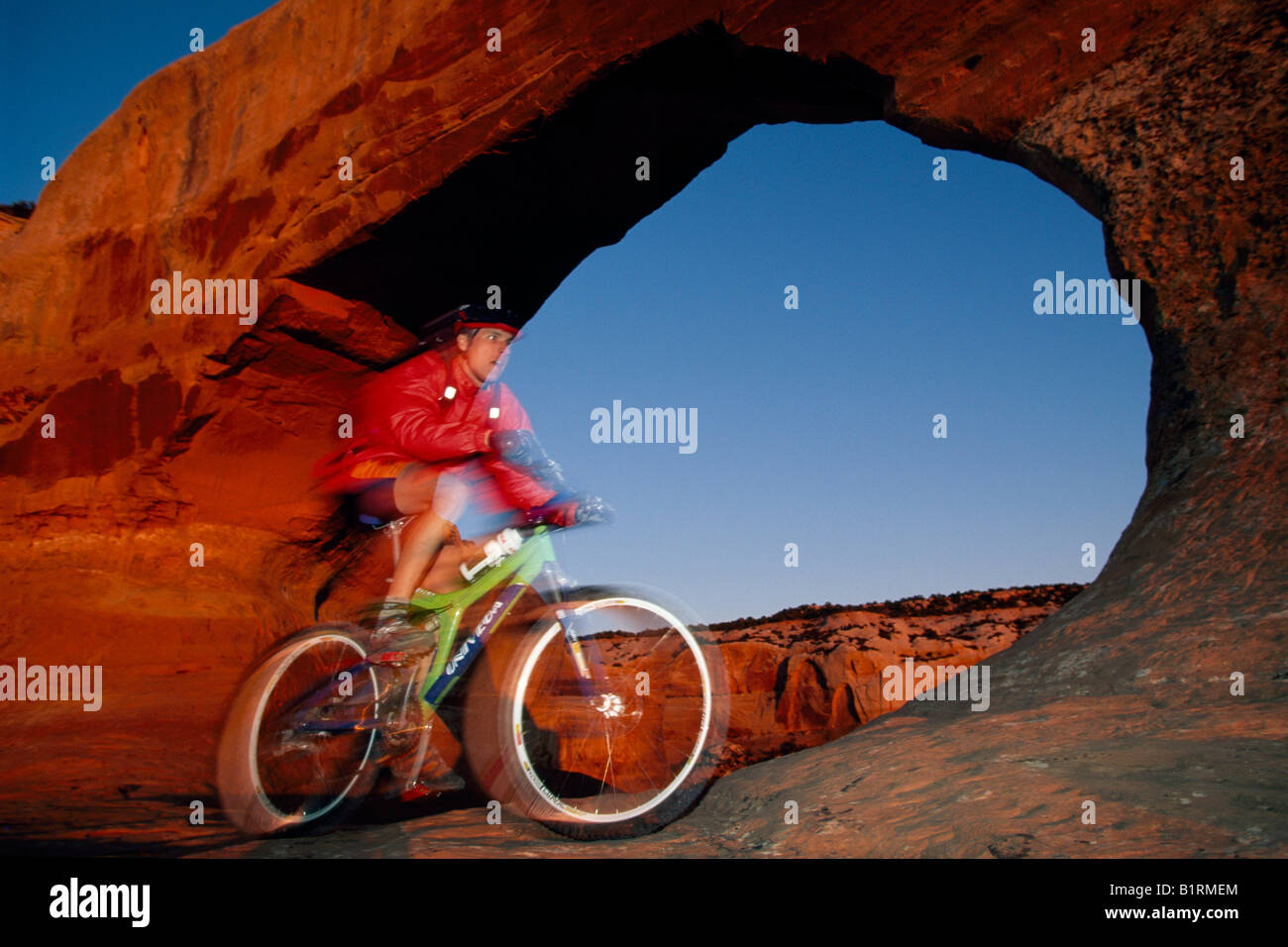 Mountain biker, Moab, Utah, USA Banque D'Images