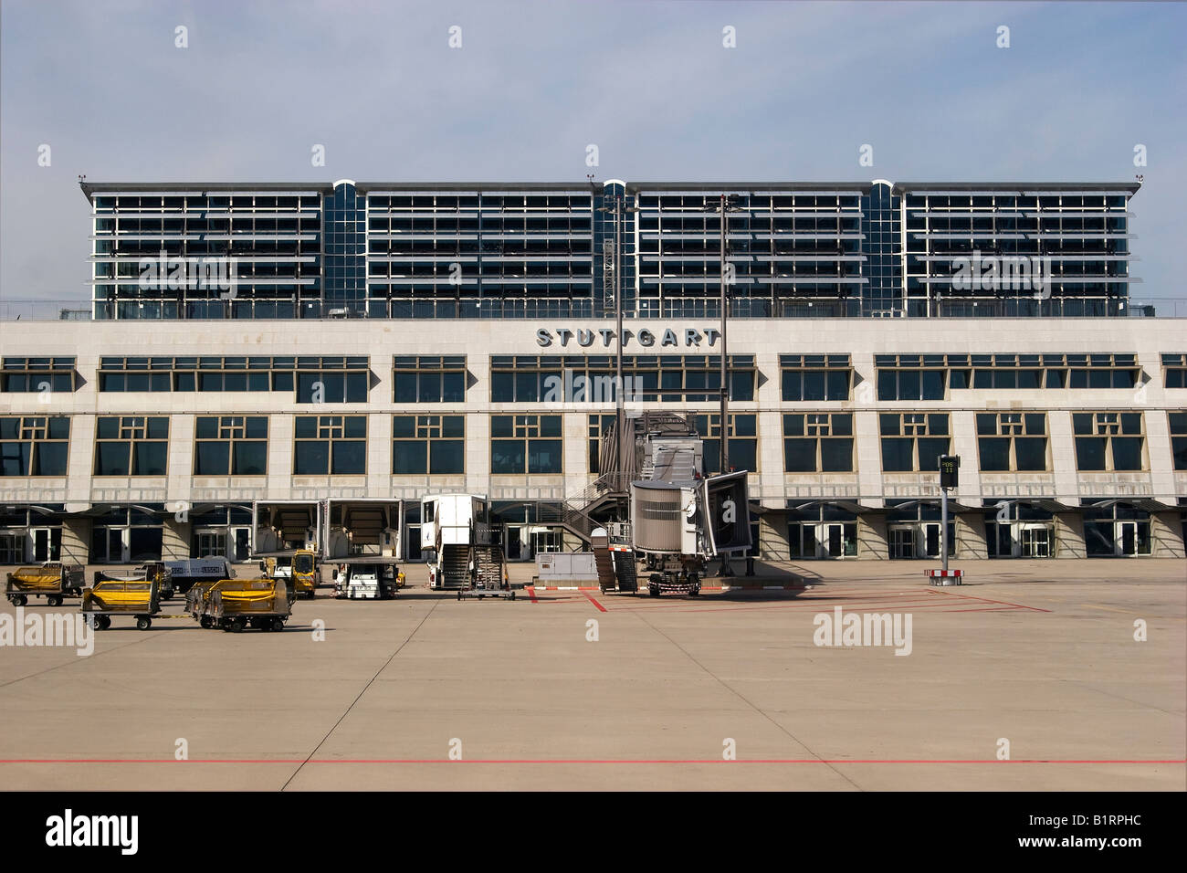 Terminal de l'aéroport de Stuttgart, Bade-Wurtemberg, Allemagne, Europe Banque D'Images