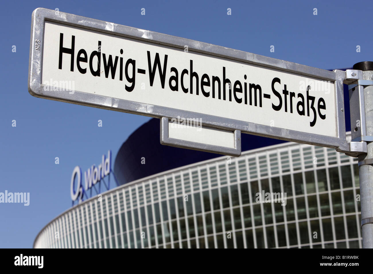 O2 World sur Hedwig Wachenheim Strasse à Berlin, Germany, Europe Banque D'Images