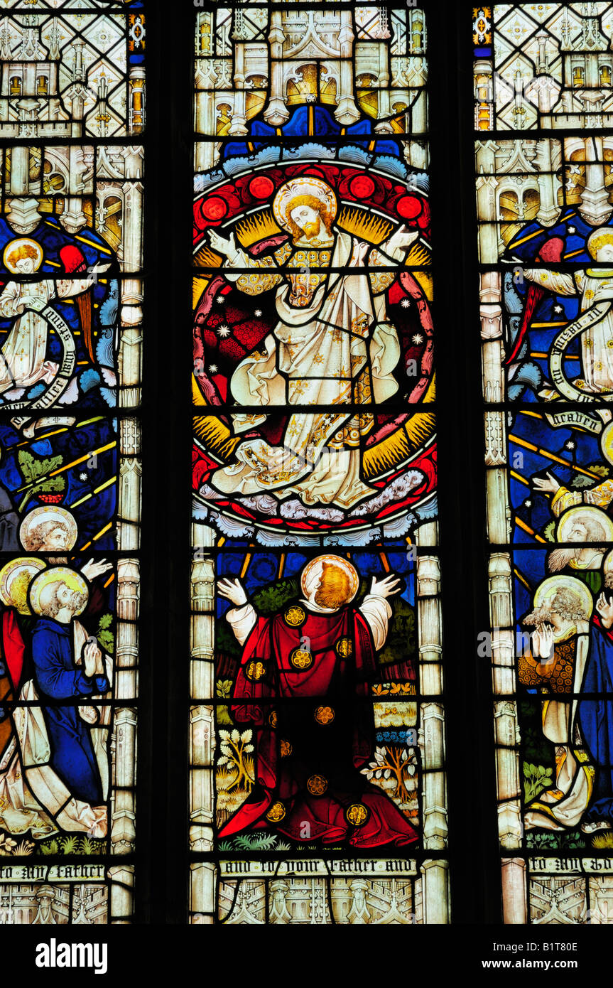 Vitrail dans l'église Holy Trinity Suffolk Angleterre UK Banque D'Images