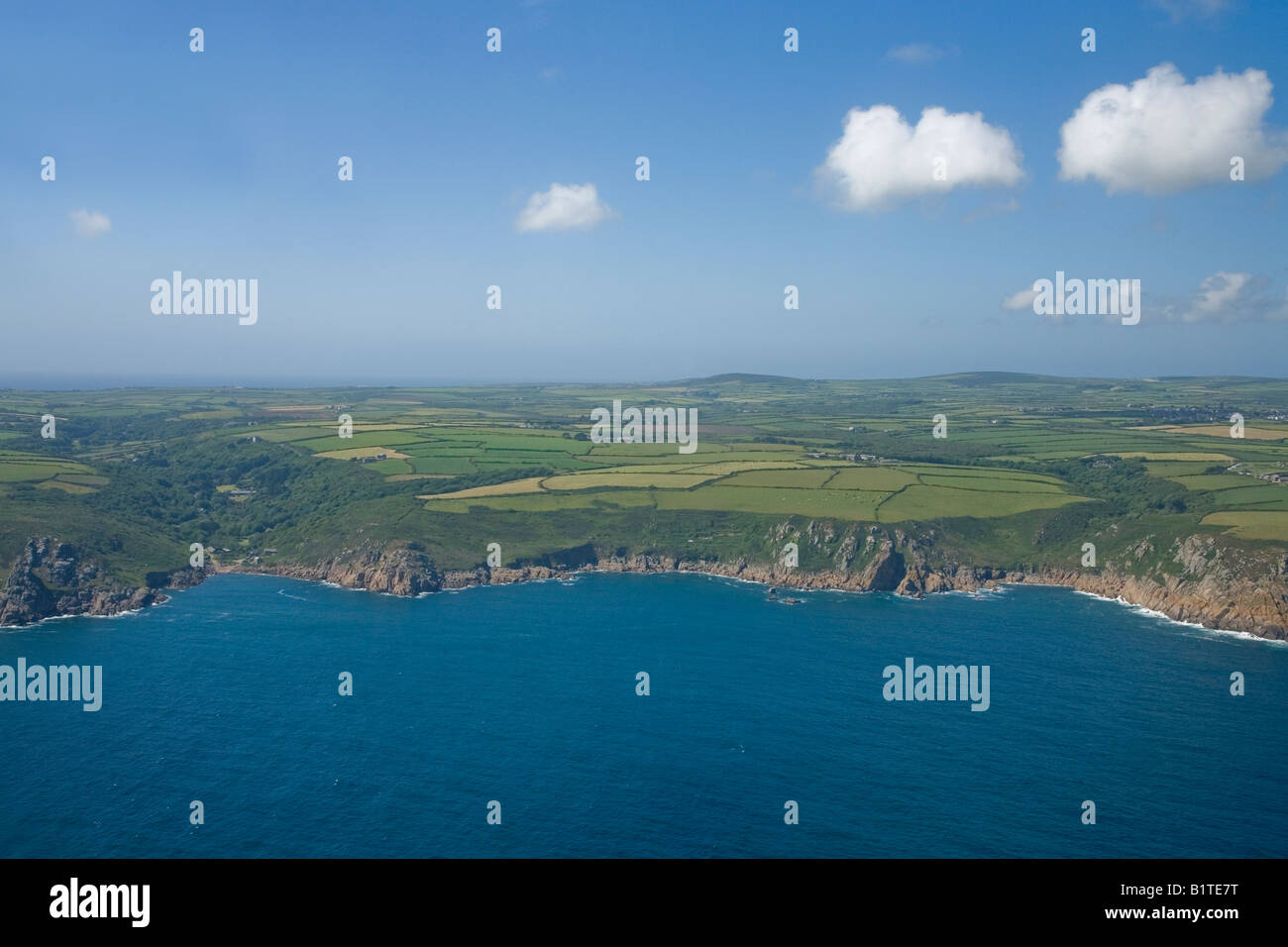 Lamorna Cove vue aérienne West Penwith Cornwall England GB Grande Bretagne UK Royaume-Uni Îles britanniques Europe EU Banque D'Images