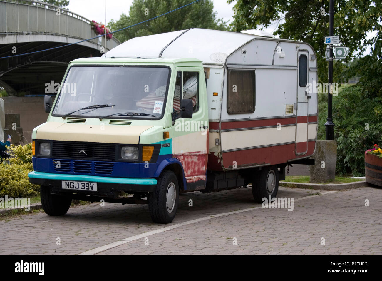 utilitaires aménagés camping car