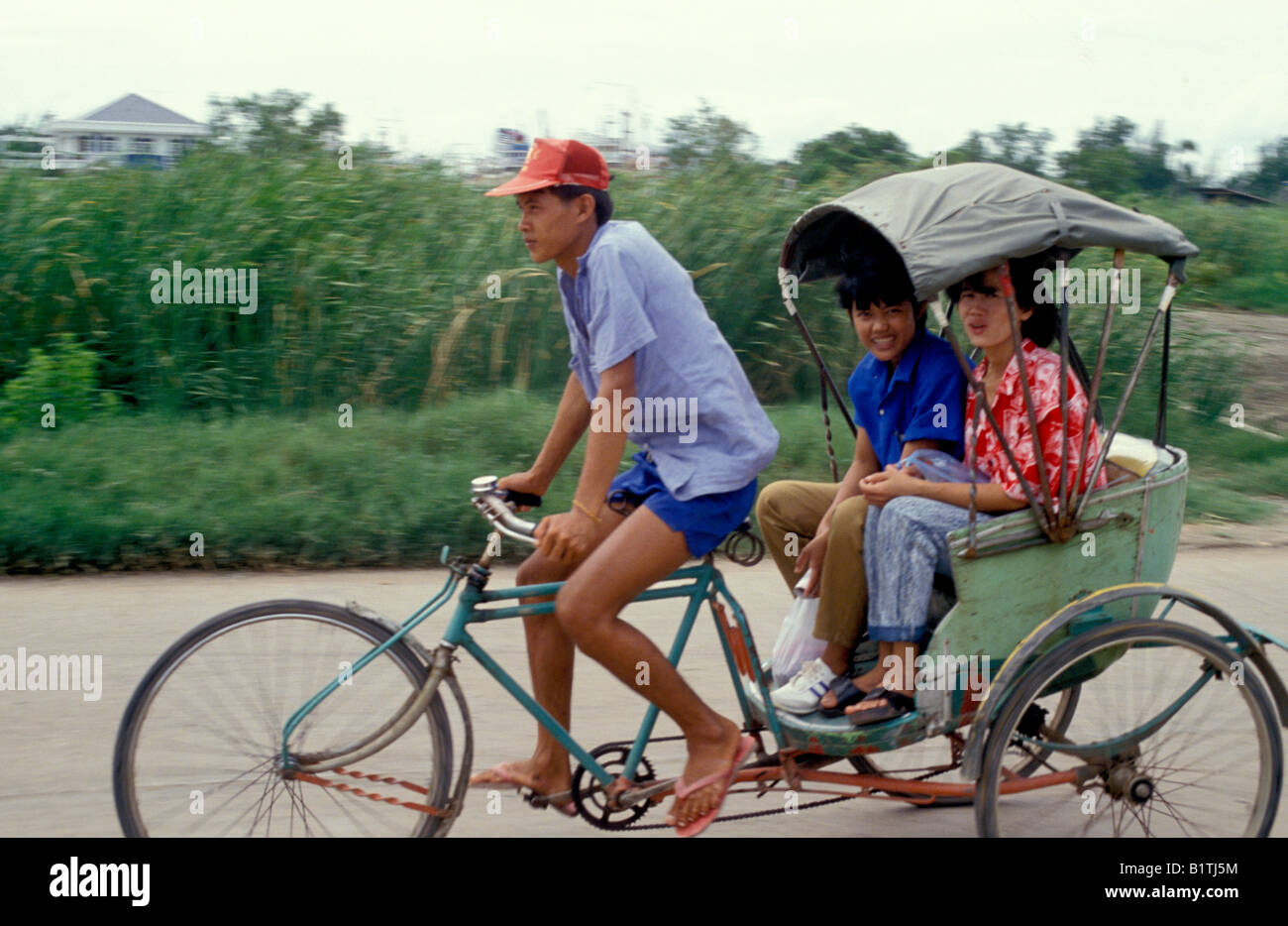 Thaïlande mahachai Samut Sakhon samlor tricycle Banque D'Images