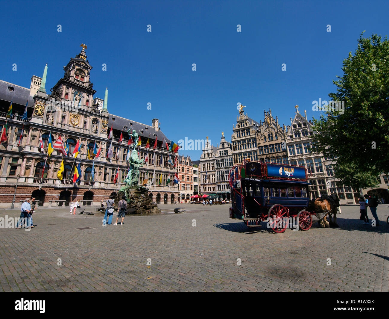 Grand Place grand place du marché à Anvers Flandre Belgique Banque D'Images