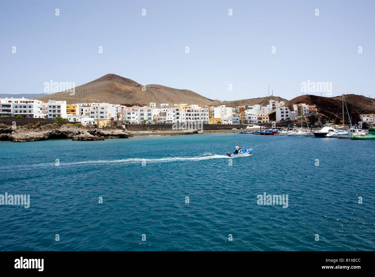 Vue panoramique du port et village de La Restinga, le village le plus au sud d'El Hierro Banque D'Images