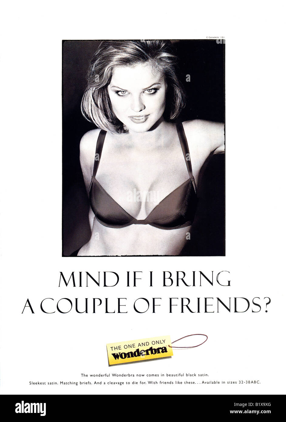 Années 1990 1994 Publicité Wonderbra iconique avec Eva Herzigova pour un usage éditorial uniquement Banque D'Images