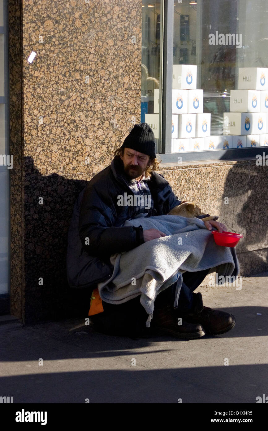 Vienne, Vienne, une maison moins une demandes quelques pièces dans une rue de Vienne Banque D'Images