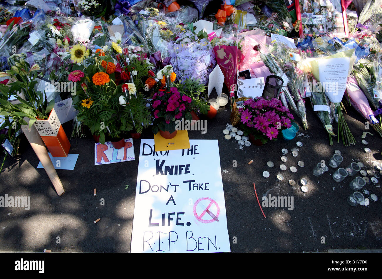 Hommages à poignarder victime Ben Kinsella dans Islington Banque D'Images