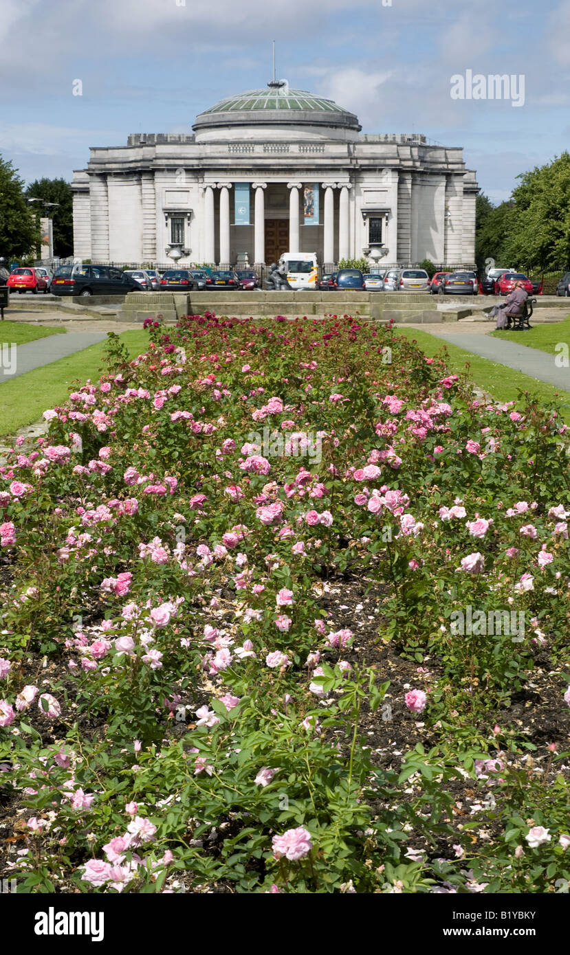 Levier dame galerie d'art à Port Sunlight village sur le Wirral. Banque D'Images