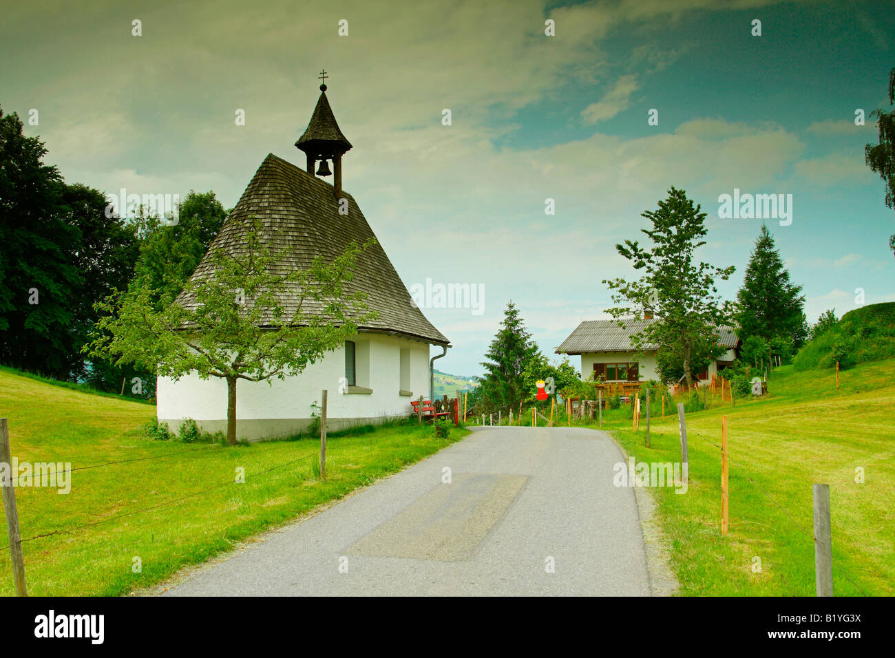 Église Saint-michel, près de Langenegg village, district de la région de Bregenzerwald Vorarlberg, Autriche, Banque D'Images