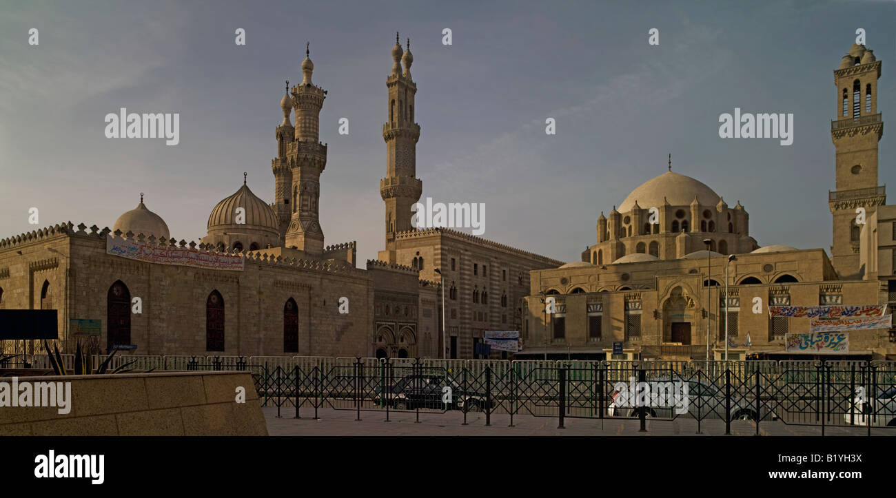 Panorama haute résolution d'al-Azhar et Abu al-Dhahab mosquées, Le Caire, Égypte Banque D'Images