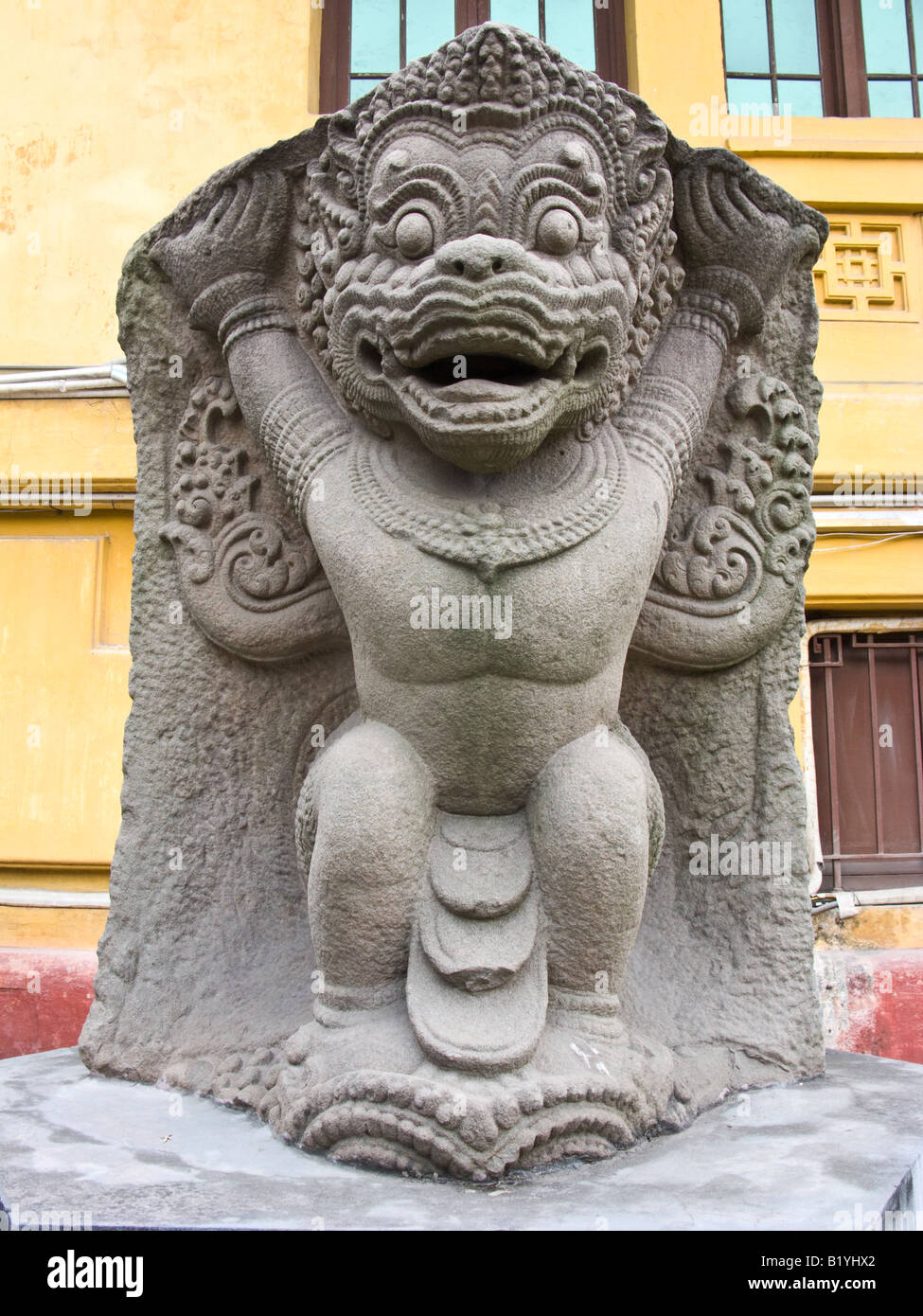 12ème -13ème siècle Champa statue de Vishnu sous la forme d'un lion de Binh Dinh, Musée d'histoire, Hanoi, Vietnam Banque D'Images