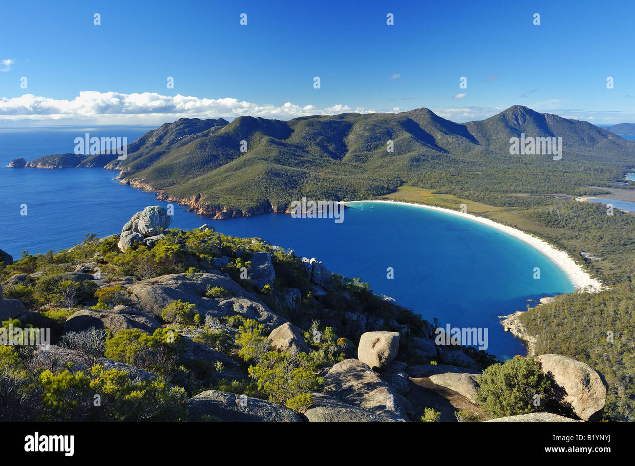 Wineglass Bay sur la péninsule de Freycinet en Tasmanie. Banque D'Images