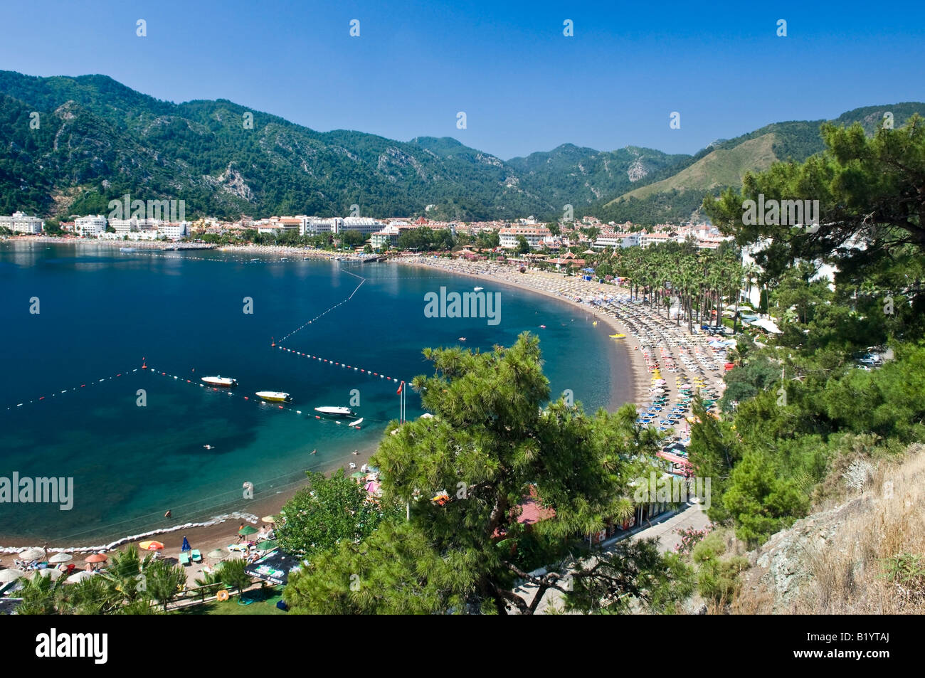 Vue sur la ville de Icmeler Resort du point de vue sur la façon de Marmaris Mugla Turquie Banque D'Images