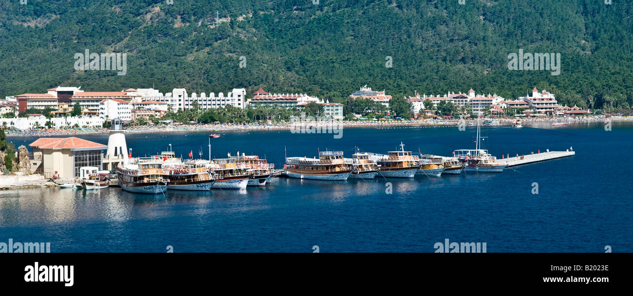 View over Resort Ville de Icmeler Marmaris Mugla Turquie Banque D'Images