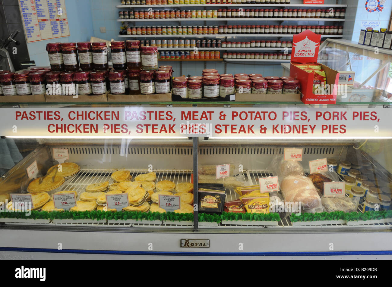 Old fashioned UK Butchers Shop counter Banque D'Images