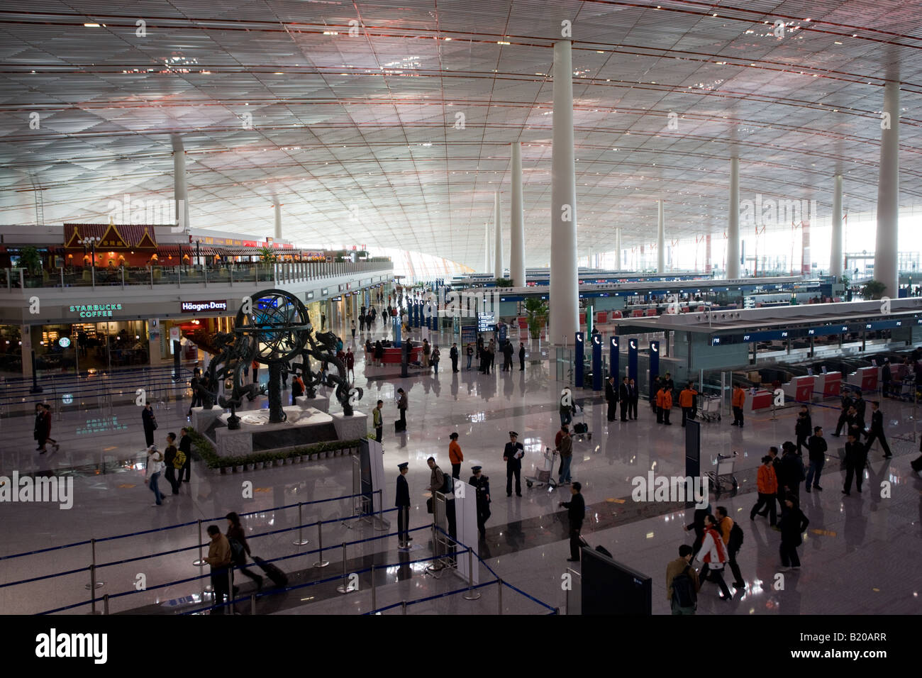 À l'intérieur de l'aérogare 3 de l'Aéroport International de Pékin Chine Banque D'Images
