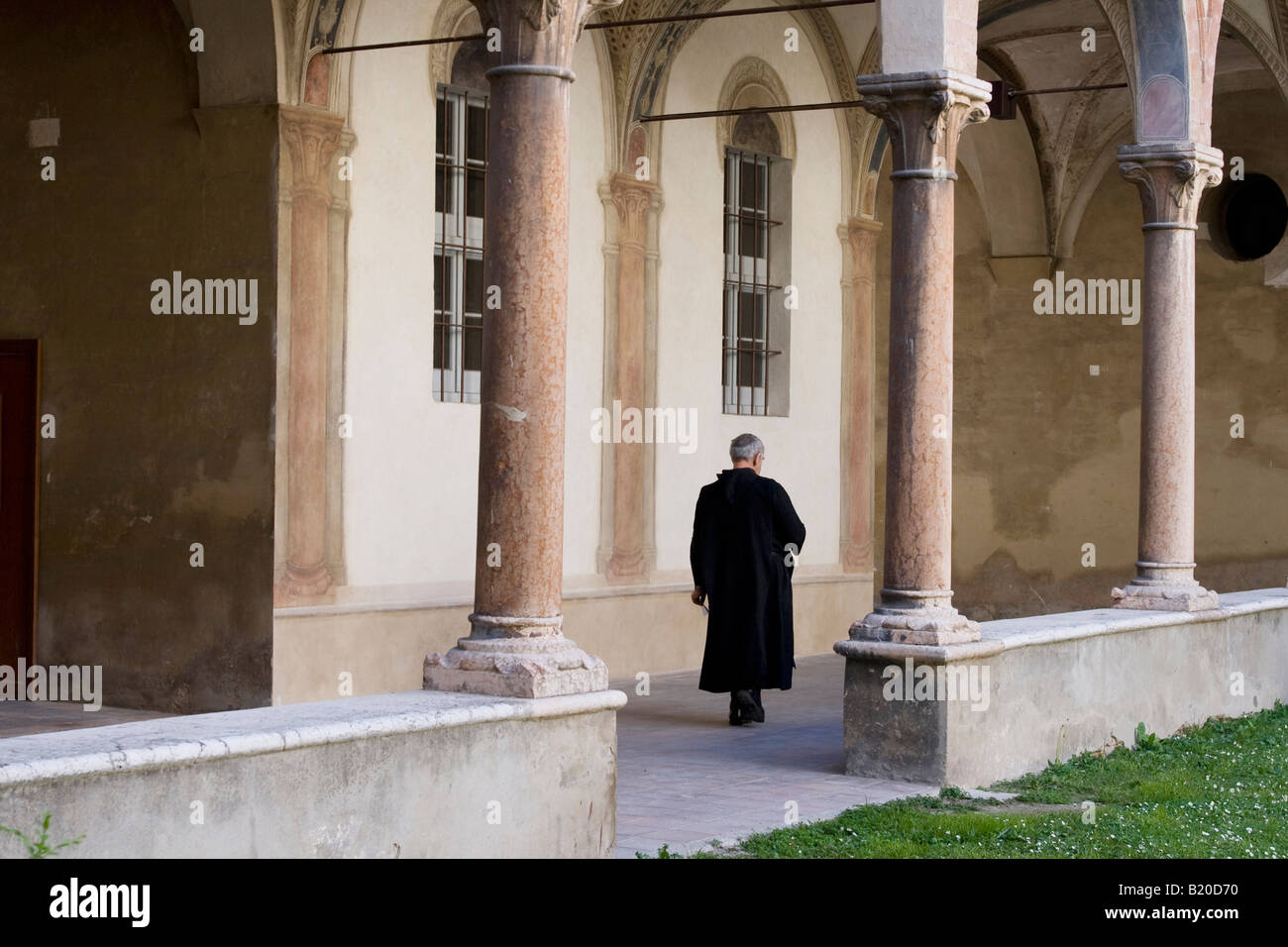 Prêtre en couvent Italien Banque D'Images