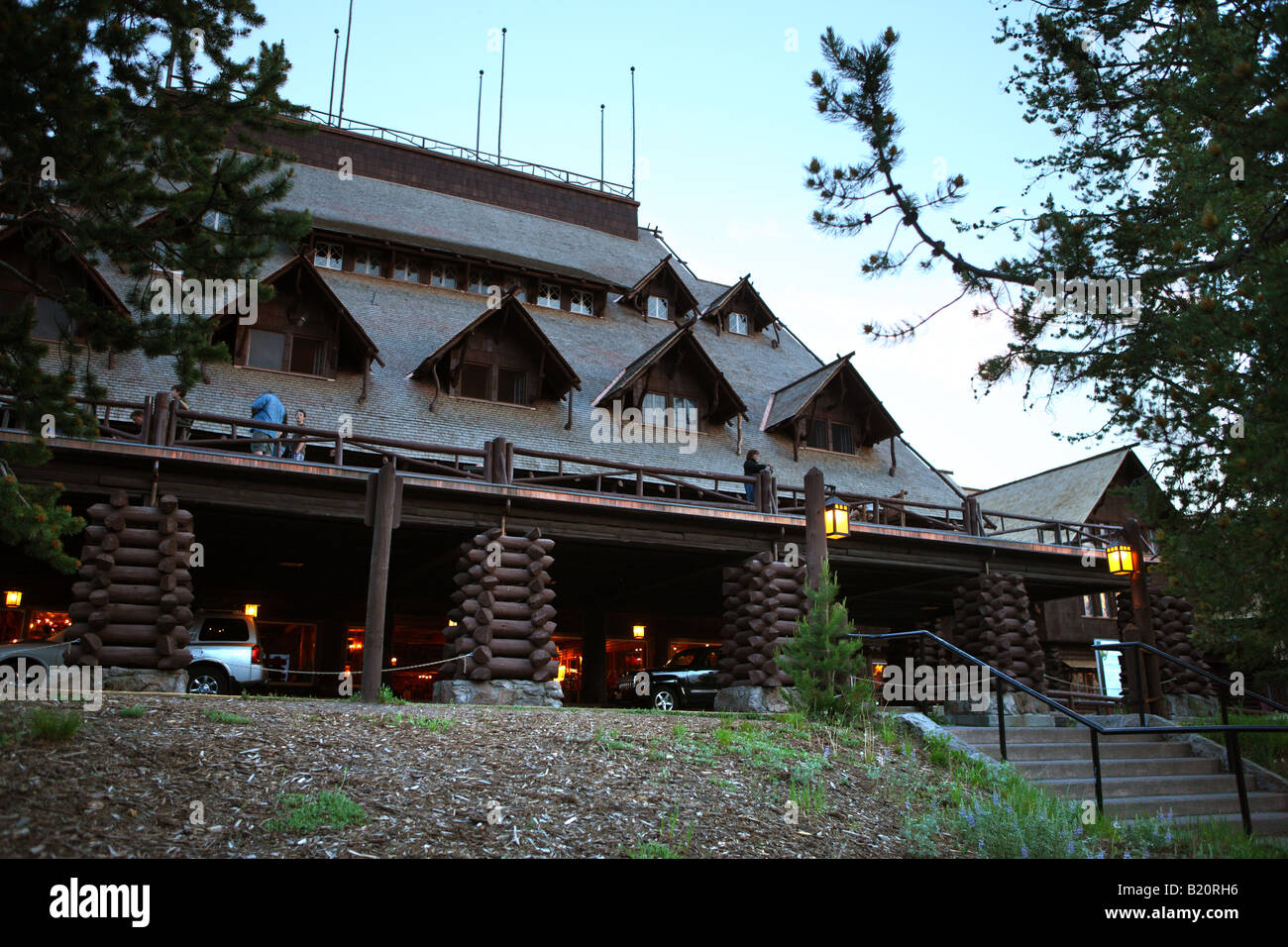 Old Faithful Inn Yellowstone National Park Banque D'Images