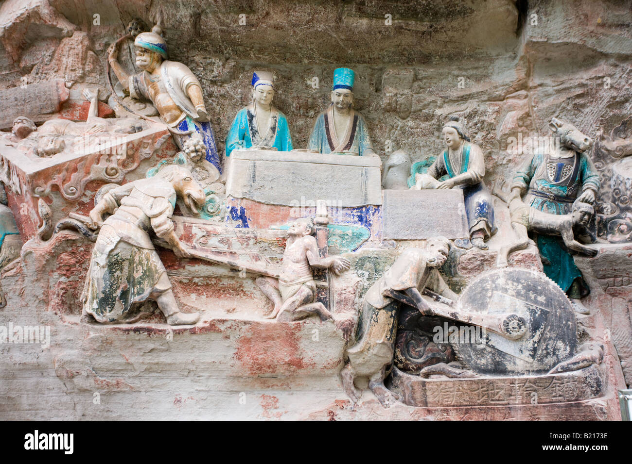 Sculptures rupestres de Dazu scène religieuse au Mont Baoding Chongqing Chine Banque D'Images
