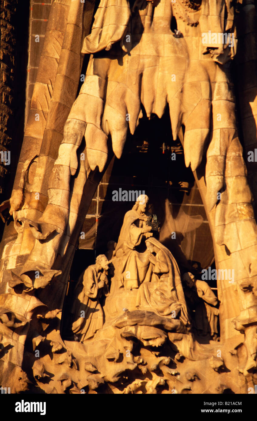 Sagrada Familia détail façade nord un Gaudi Barcelona La Catalogne Espagne Banque D'Images