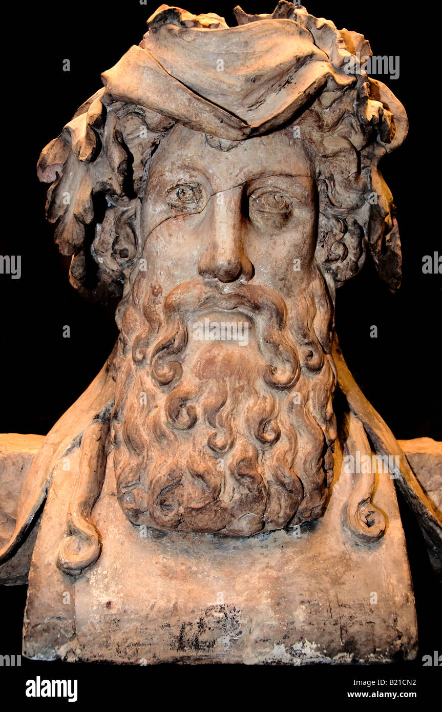 Statue figurative du dieu du vin grec Bacchus nu - En vente sur France | dieu grec nu, dieu du vin grec, statue dieu grec nu