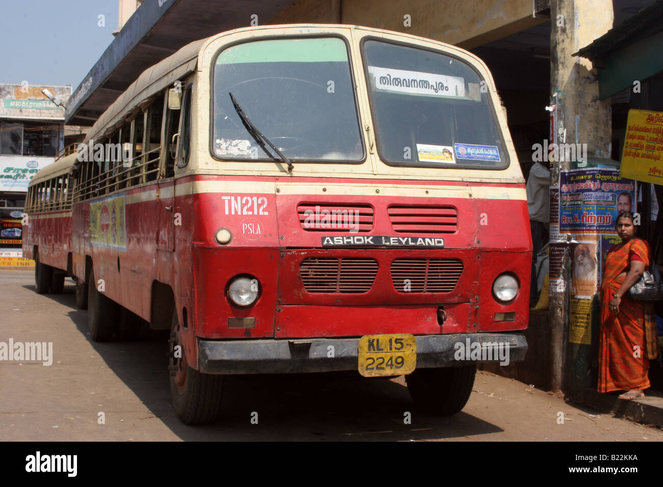 Ashok Leyland Bus à la gare routière de Paravoor Kerala Inde Banque D'Images