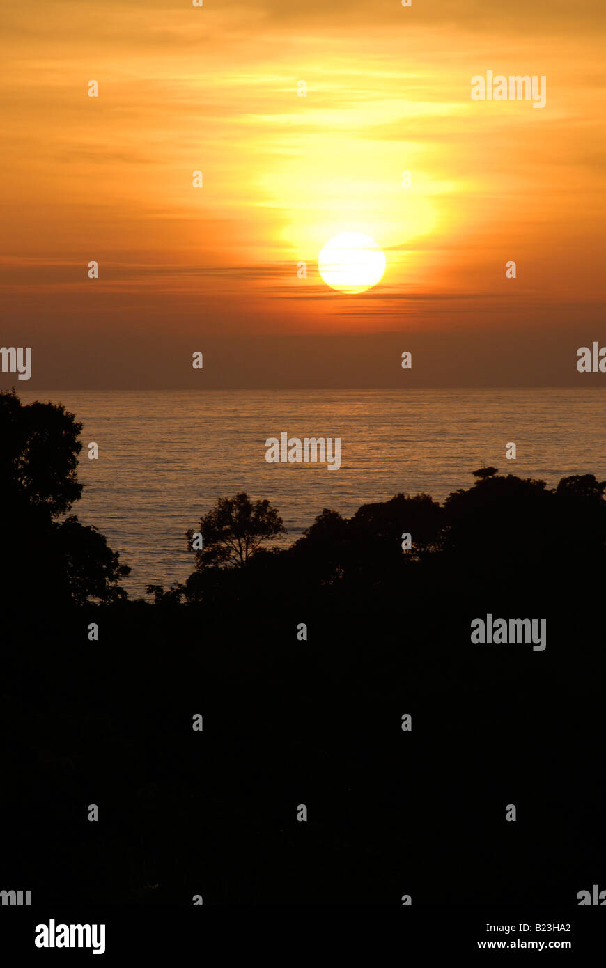 Coucher du soleil à Promthep Cape , Phuket , Thaïlande Banque D'Images