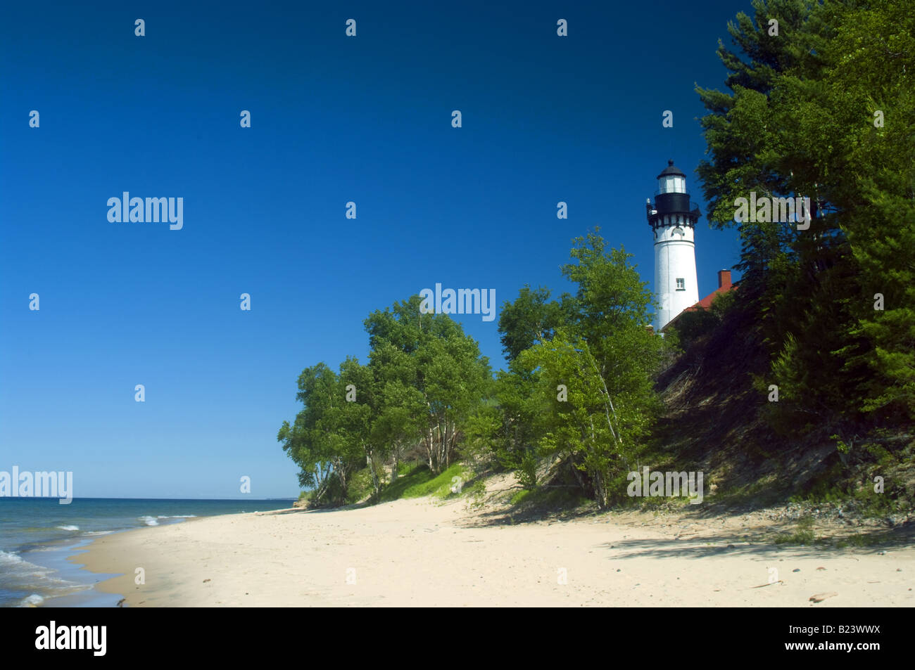 Phare au sable et du lac Supérieur Pictured Rocks National Lakeshore Michigan Banque D'Images