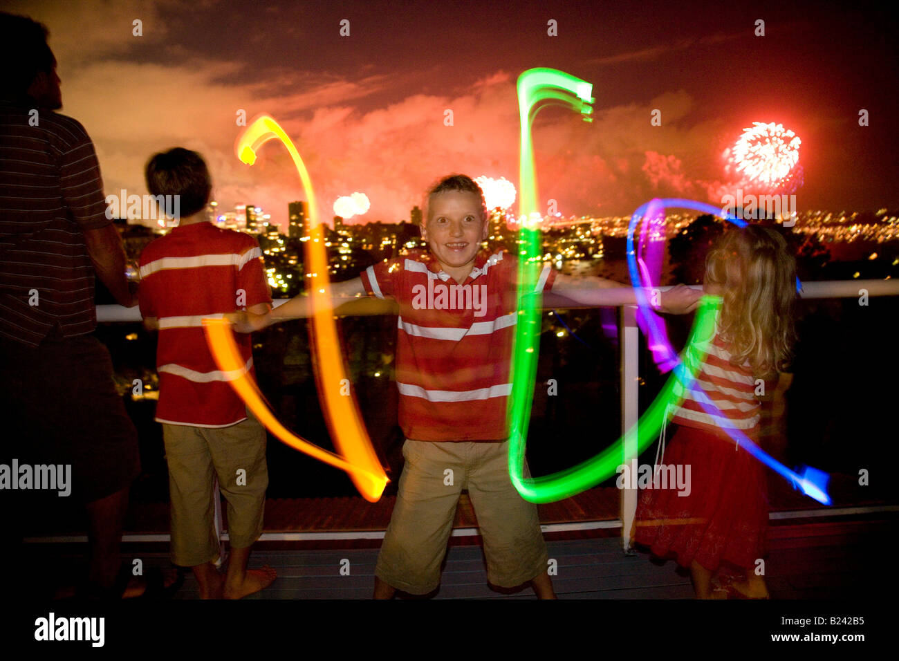 Enfants célébrant le Nouvel An Sydney New South Wales Australie Banque D'Images