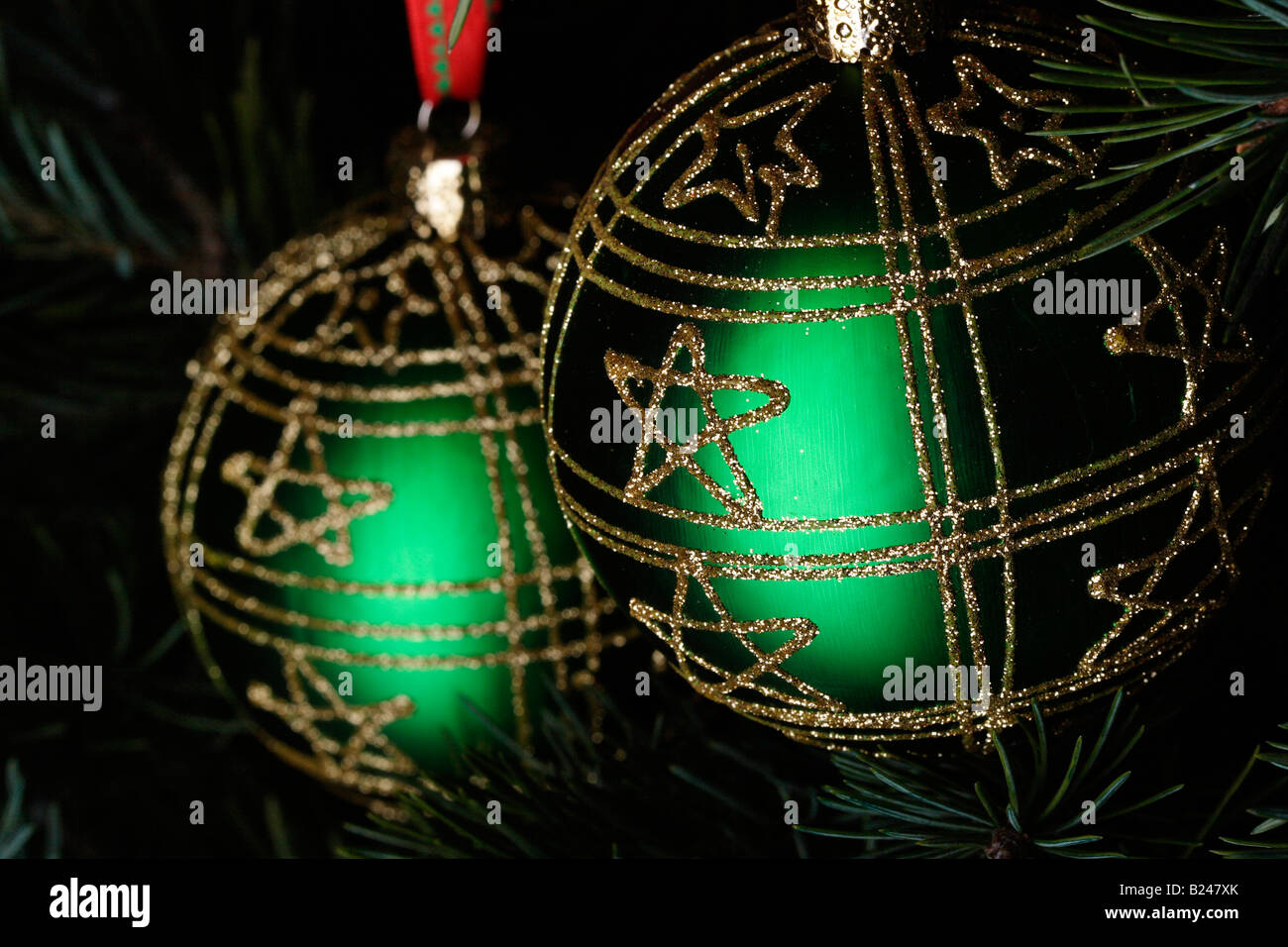 100 Demi-boules En Mousse Blanche - Diamètre Environ 5 Cm - Pour DIY, Décoration Noël, Mariage, Bricolage