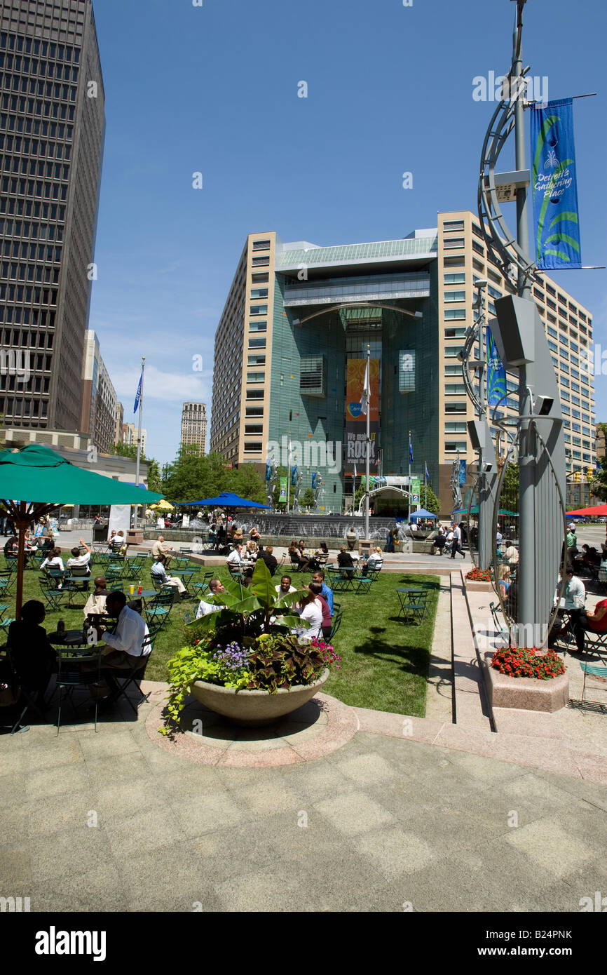Au centre-ville de Campus Martius Detroit Michigan avec siège de Compuware en arrière-plan Banque D'Images