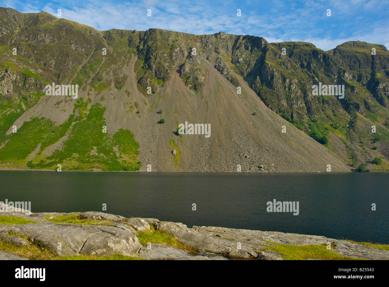 Pierriers au plus profond de l'Angleterre, Wastwater lake, Lake District National Park, West Yorkshire, England UK Banque D'Images