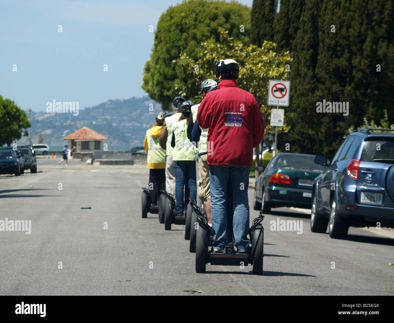 Seqways touristes circonscription par San Francisco, California's Marina District Banque D'Images