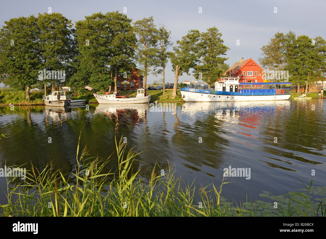 Minja, aussi appelée la petite Venise de la Lituanie est située dans le delta du Niémen, Lituanie Banque D'Images